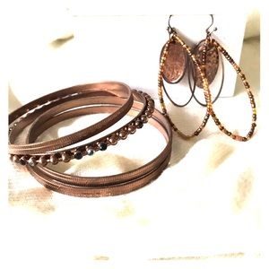 Earrings and bracelets - beautiful brown color!!